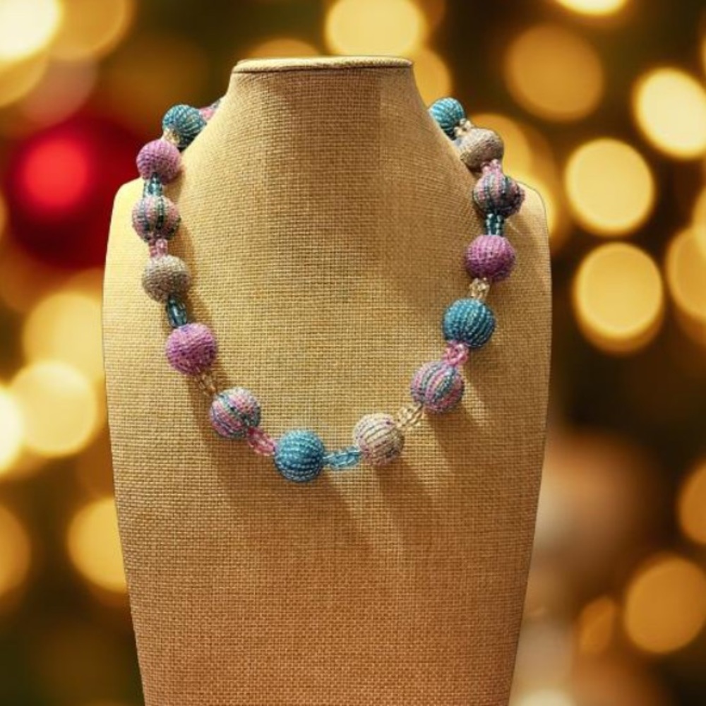 Seed beads Necklace Elegant Multicolor Beaded Necklace Handmade NWOT